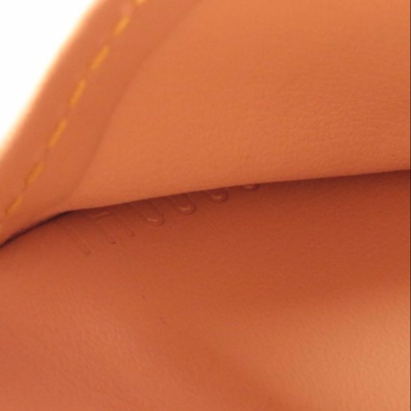 Louis Vuitton Porte-Monnaie Black Monogram - Picture 7 of 10